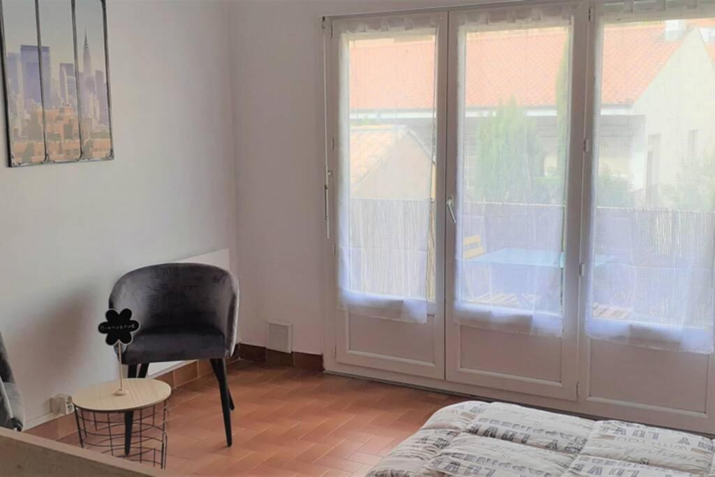 Agréable logement proche de la gare et du polygone Appartamento Béziers Esterno foto