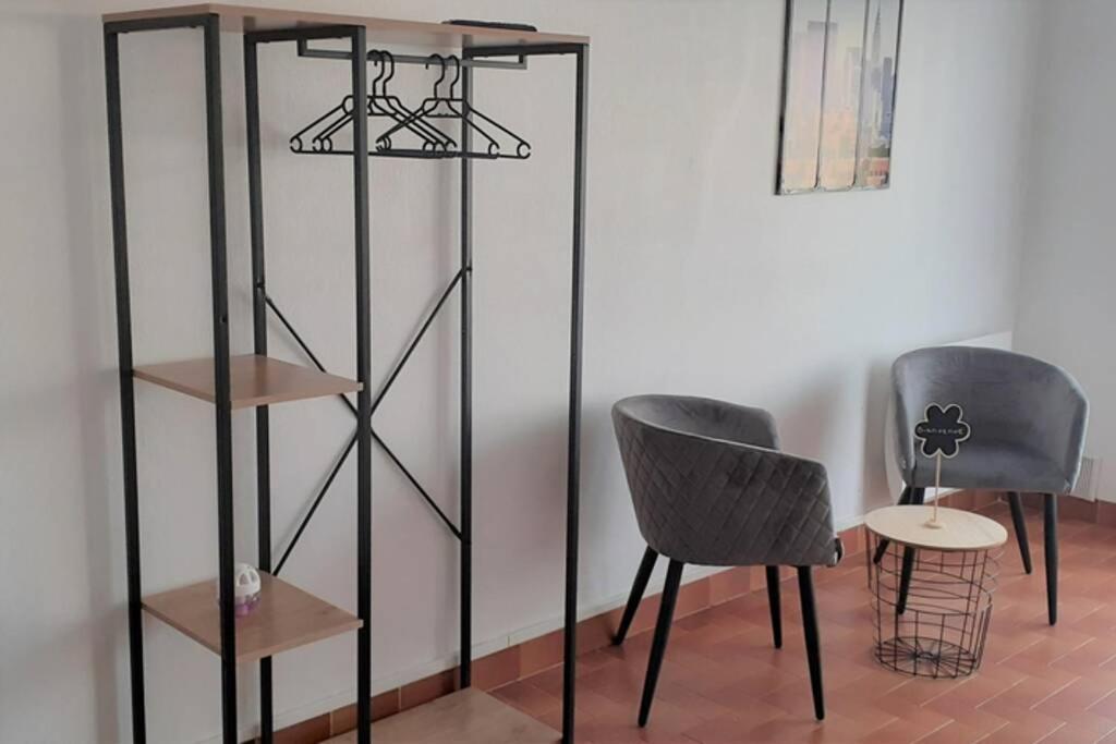 Agréable logement proche de la gare et du polygone Appartamento Béziers Esterno foto