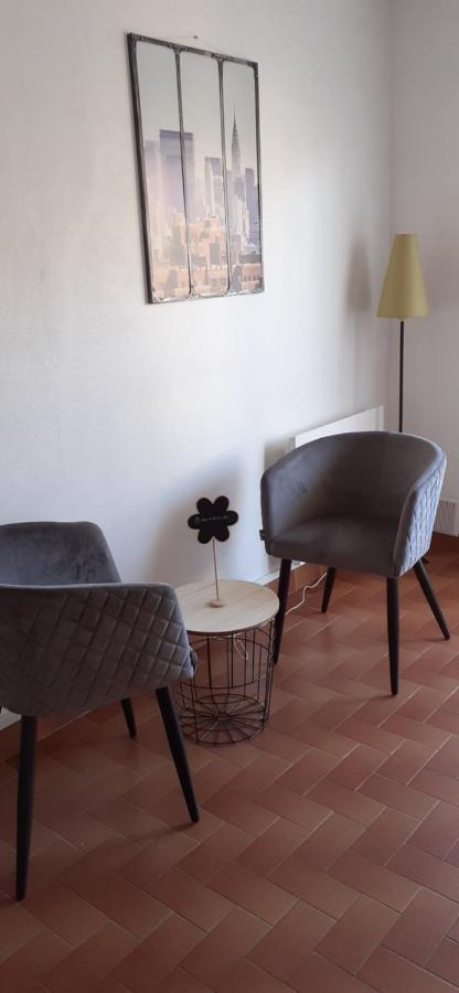 Agréable logement proche de la gare et du polygone Appartamento Béziers Esterno foto